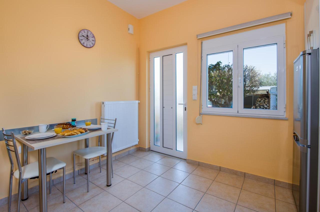 Georgia' S Apartment No1 Maleme Zewnętrze zdjęcie